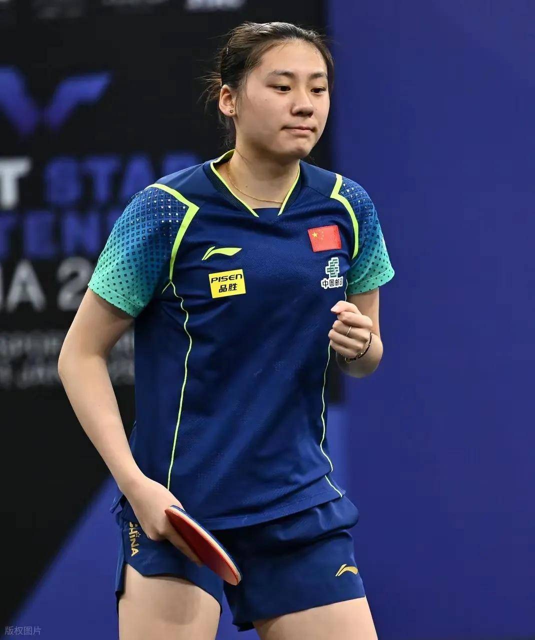 更凸显了姆 更凸显了姆