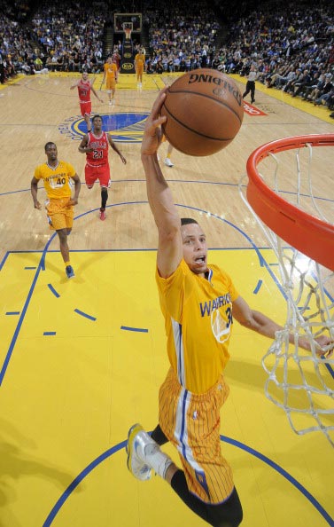 会主导比赛 会主导比赛