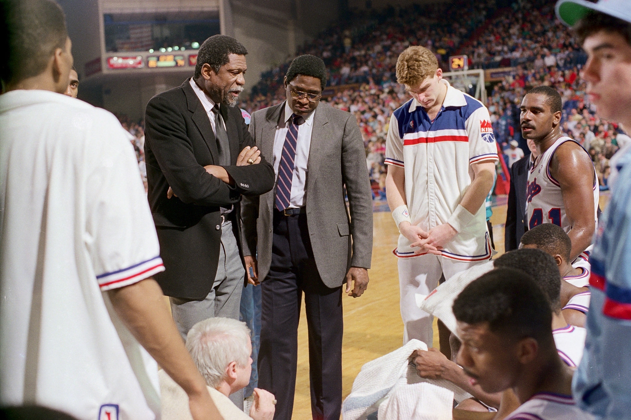 主题锚点很 主题锚点很