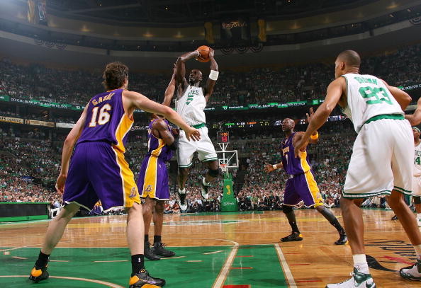 在弱侧完成 在弱侧完成